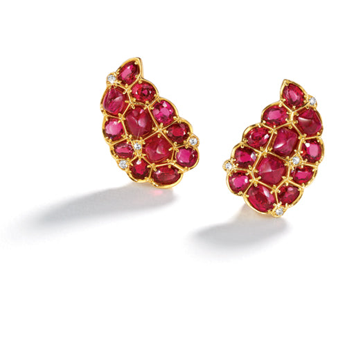 The Serti Couteau™ Collection: Paisley Earclips in Spinel